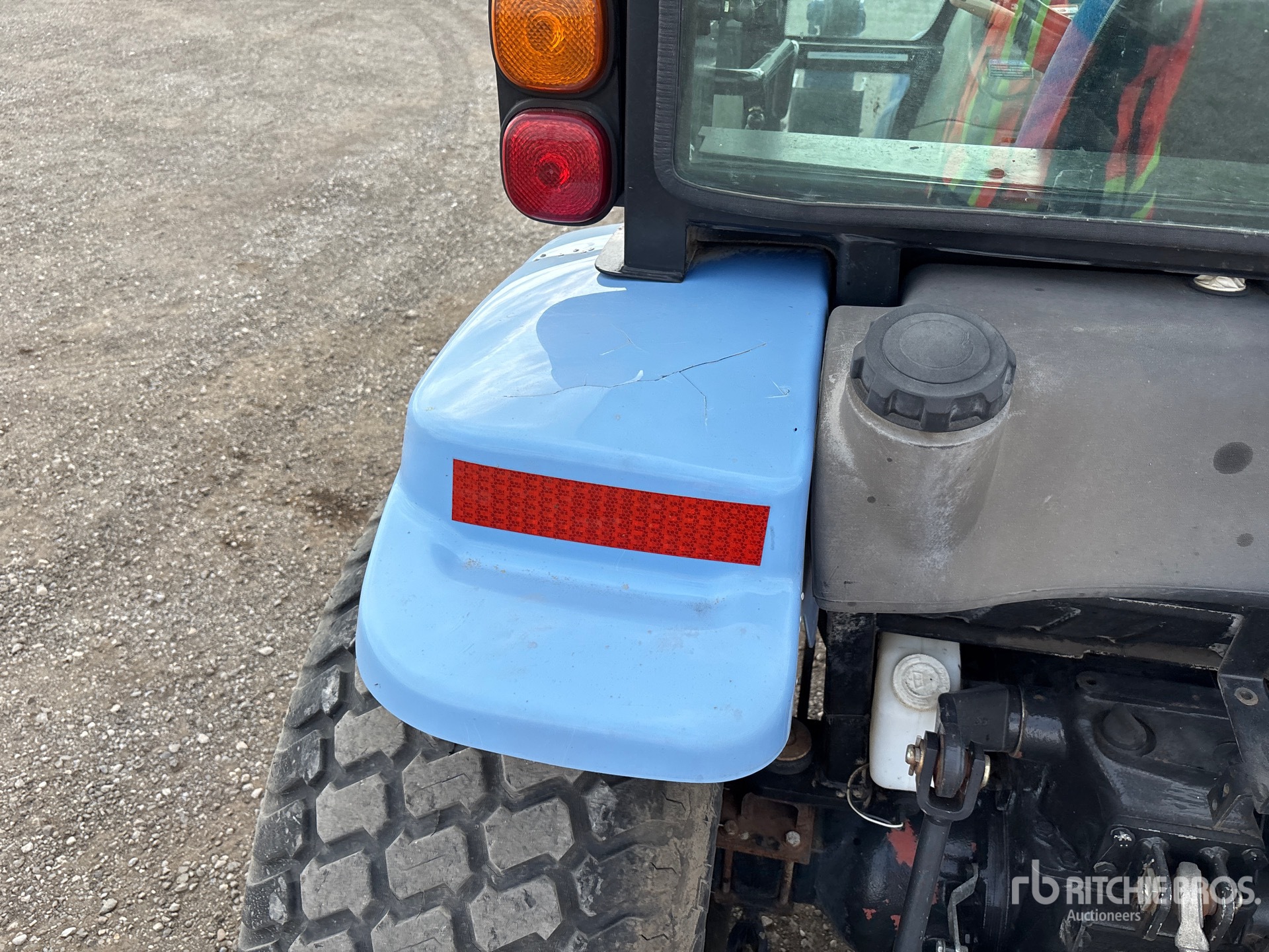2010 New Holland 3050