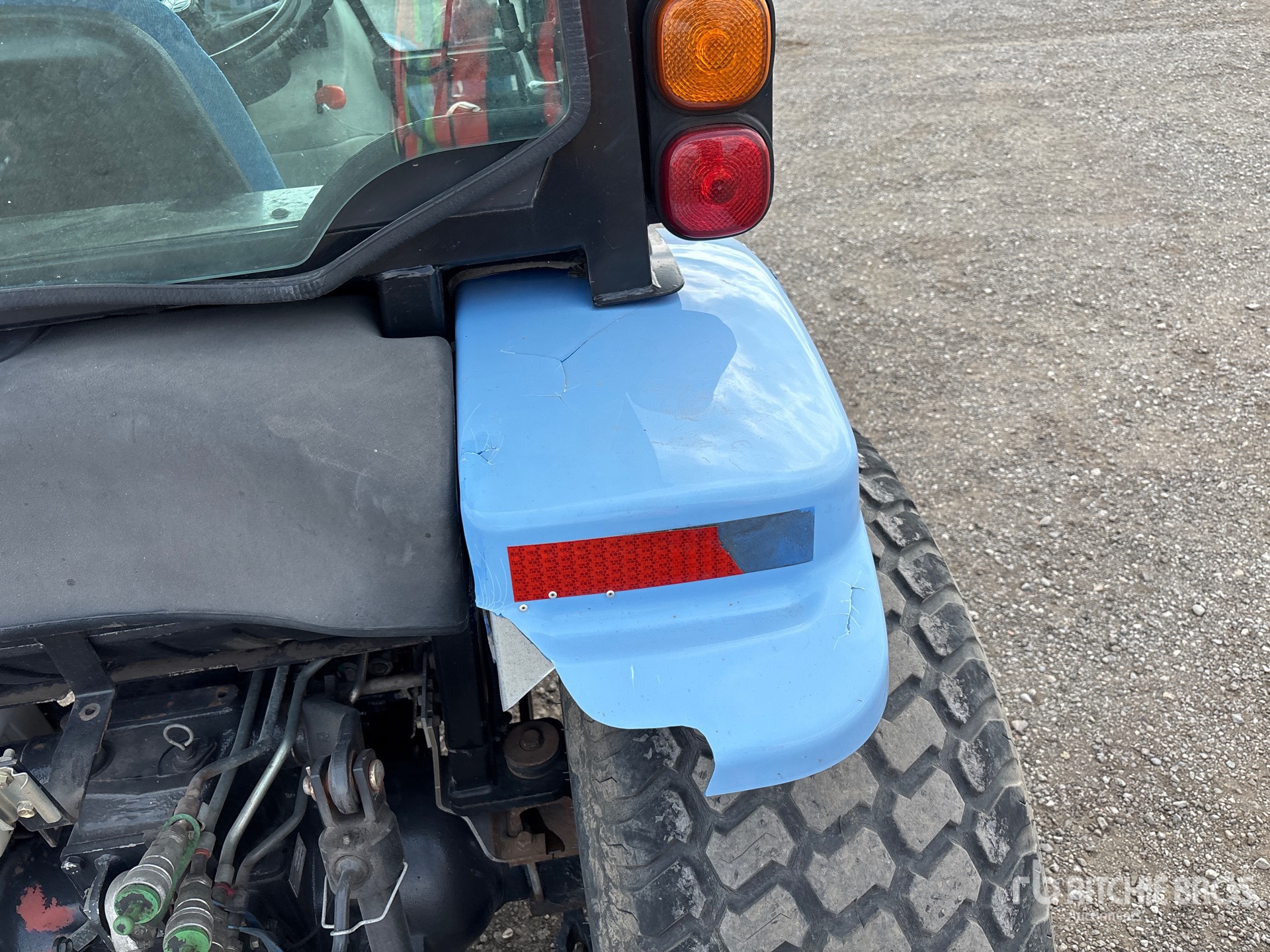 2010 New Holland 3050