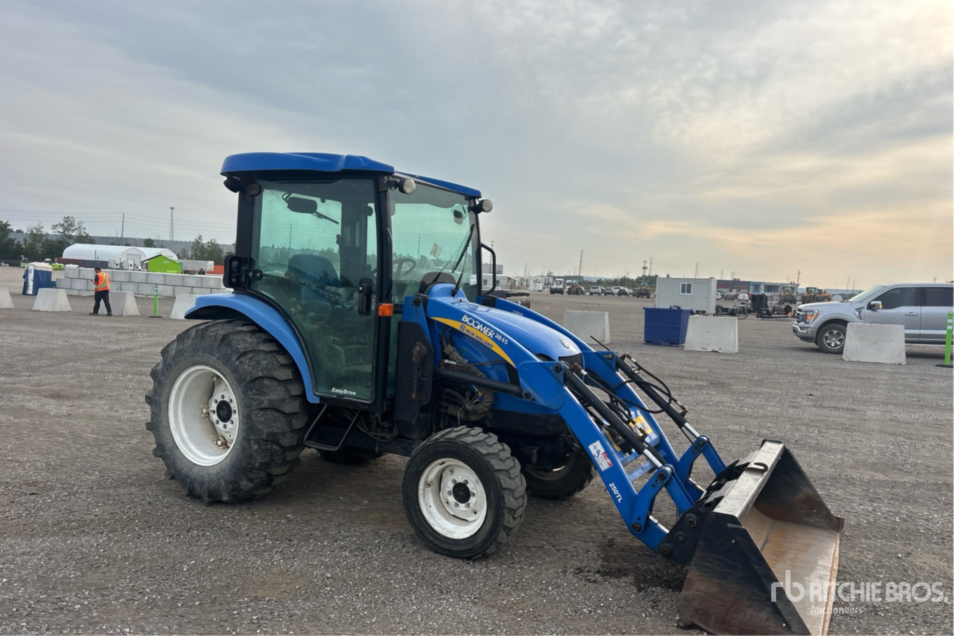 2009 New Holland 3045