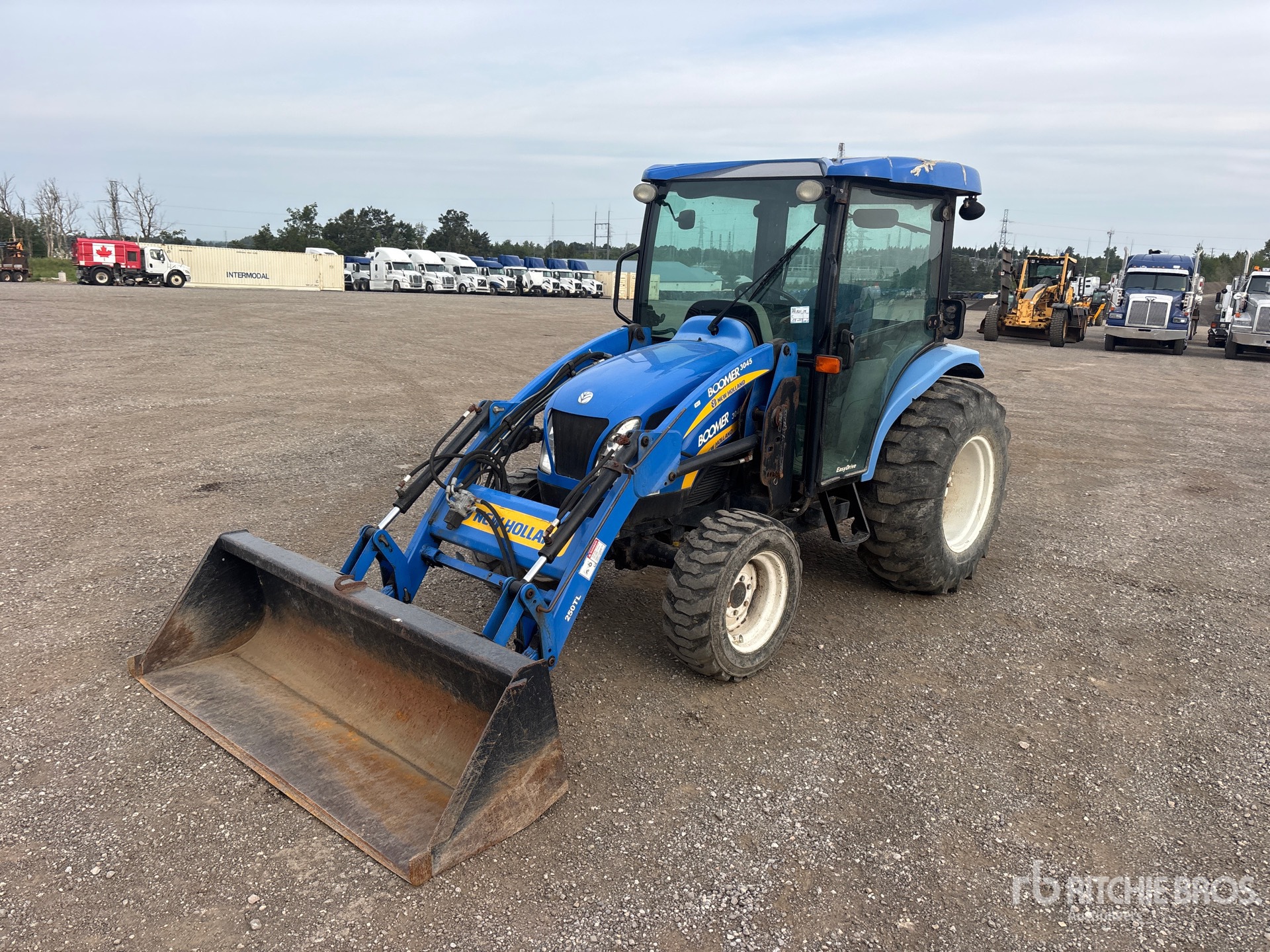 2009 New Holland 3045