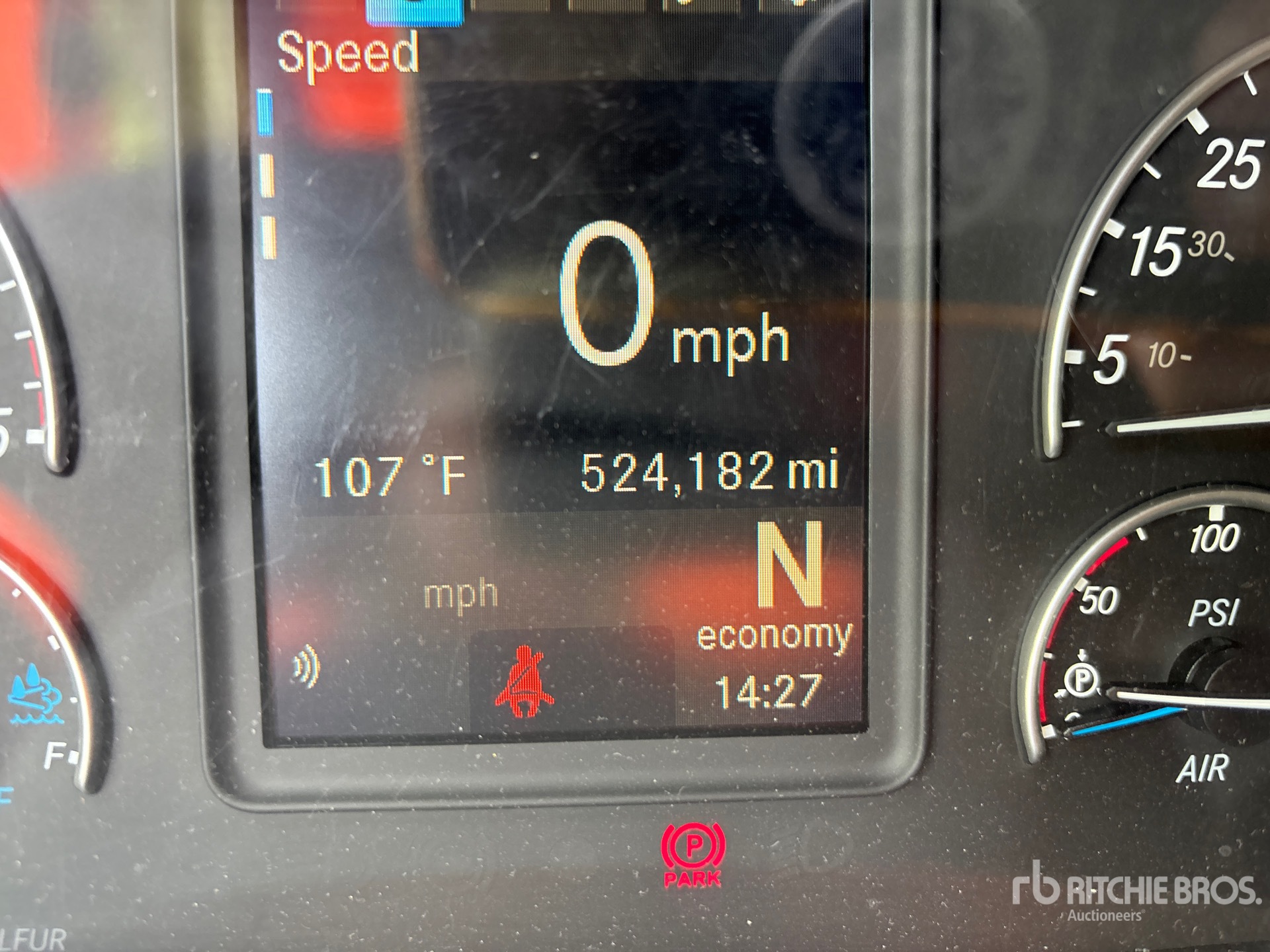 2022 Freightliner CASCADIA 126