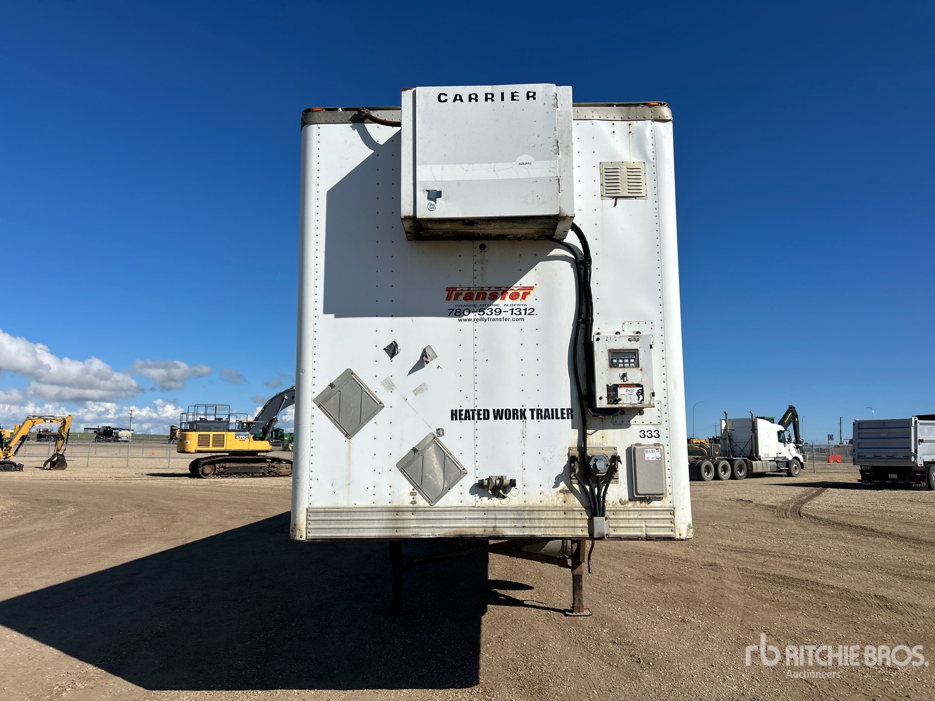 2006 Utility 53 ft x 102 in Sliding Tri/A Heated