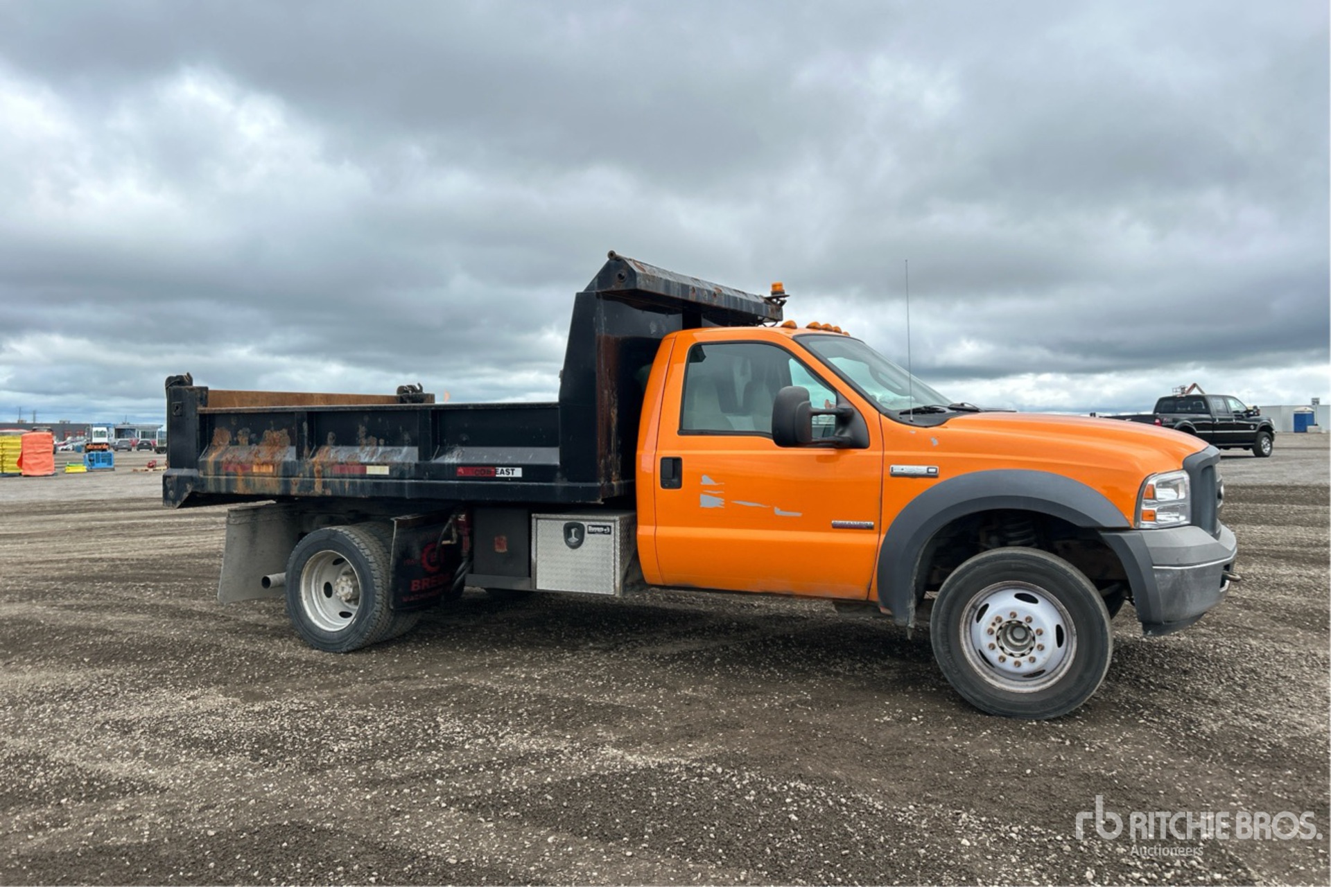 2005 Ford F-550