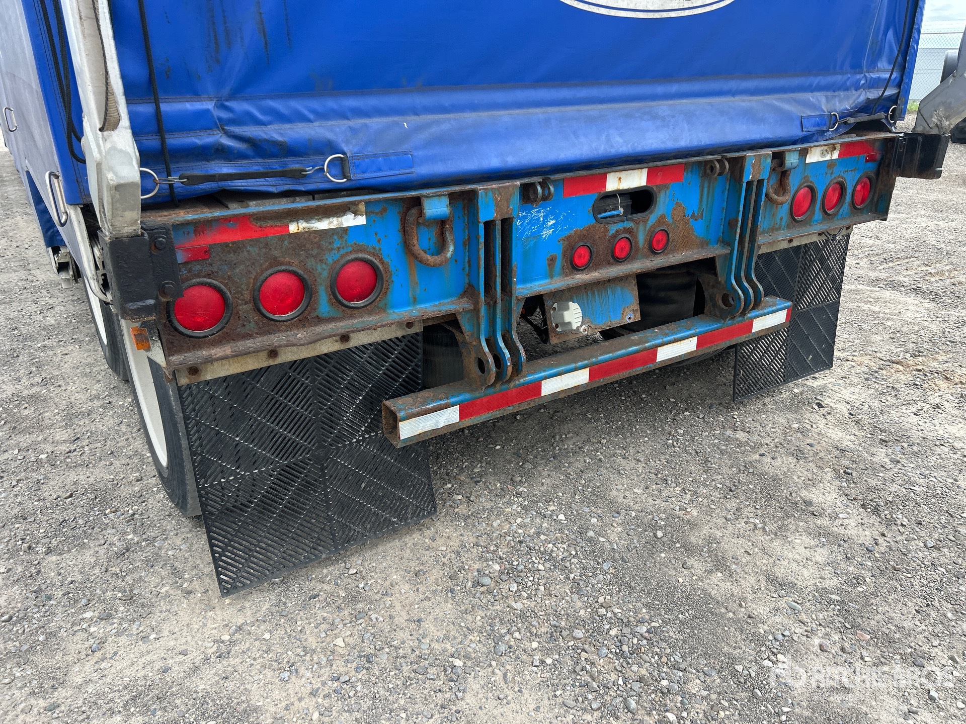 2004 Trail King 48 ft T/A Lowboy