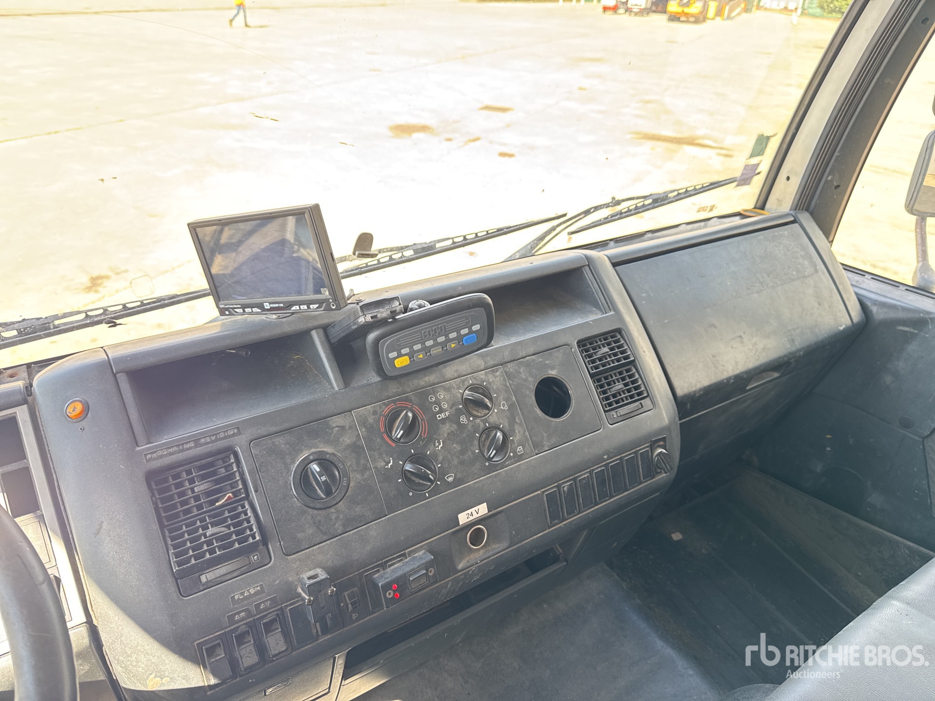 1999 Man 15.224
