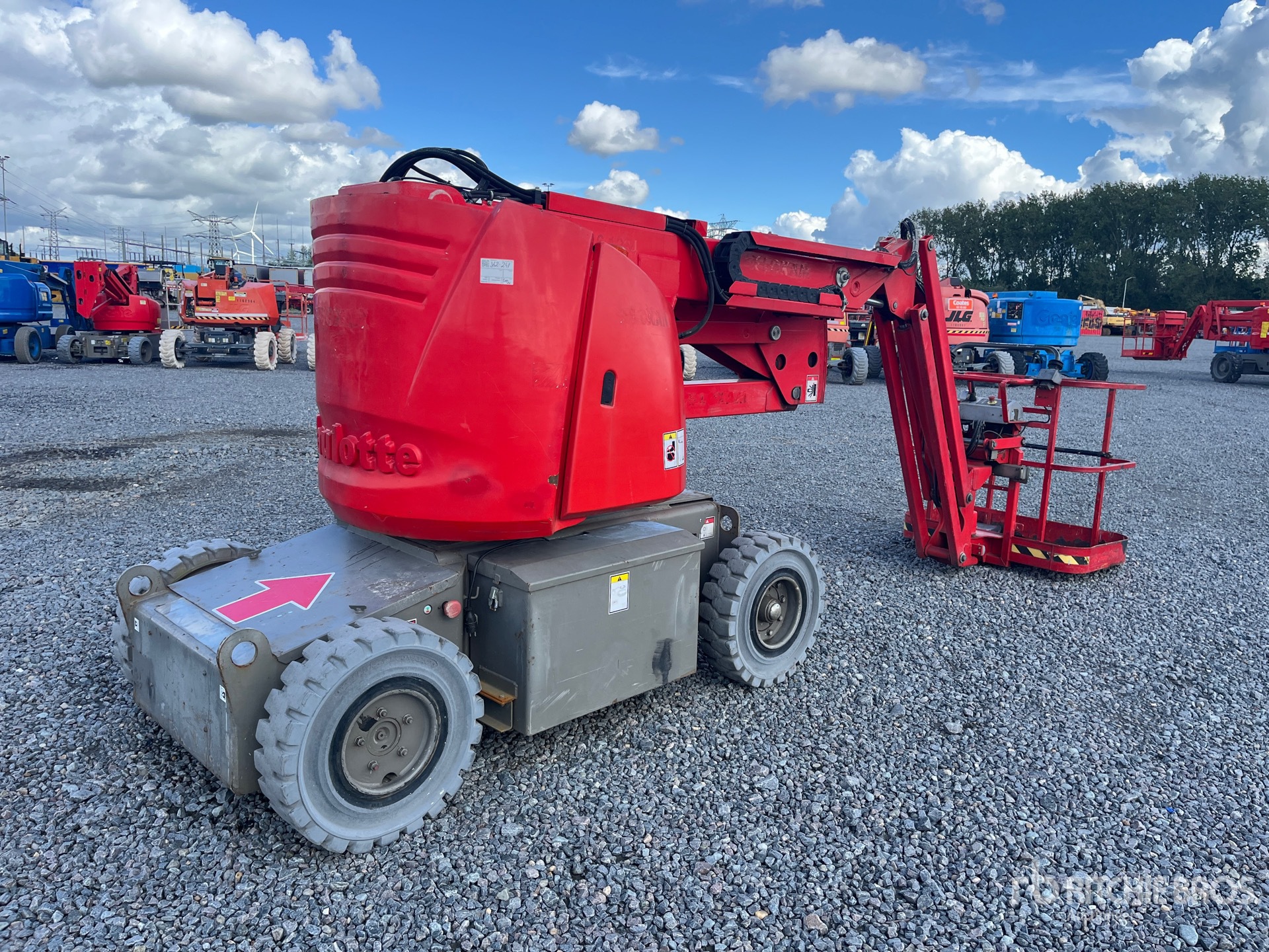 2014 Haulotte HA12IP