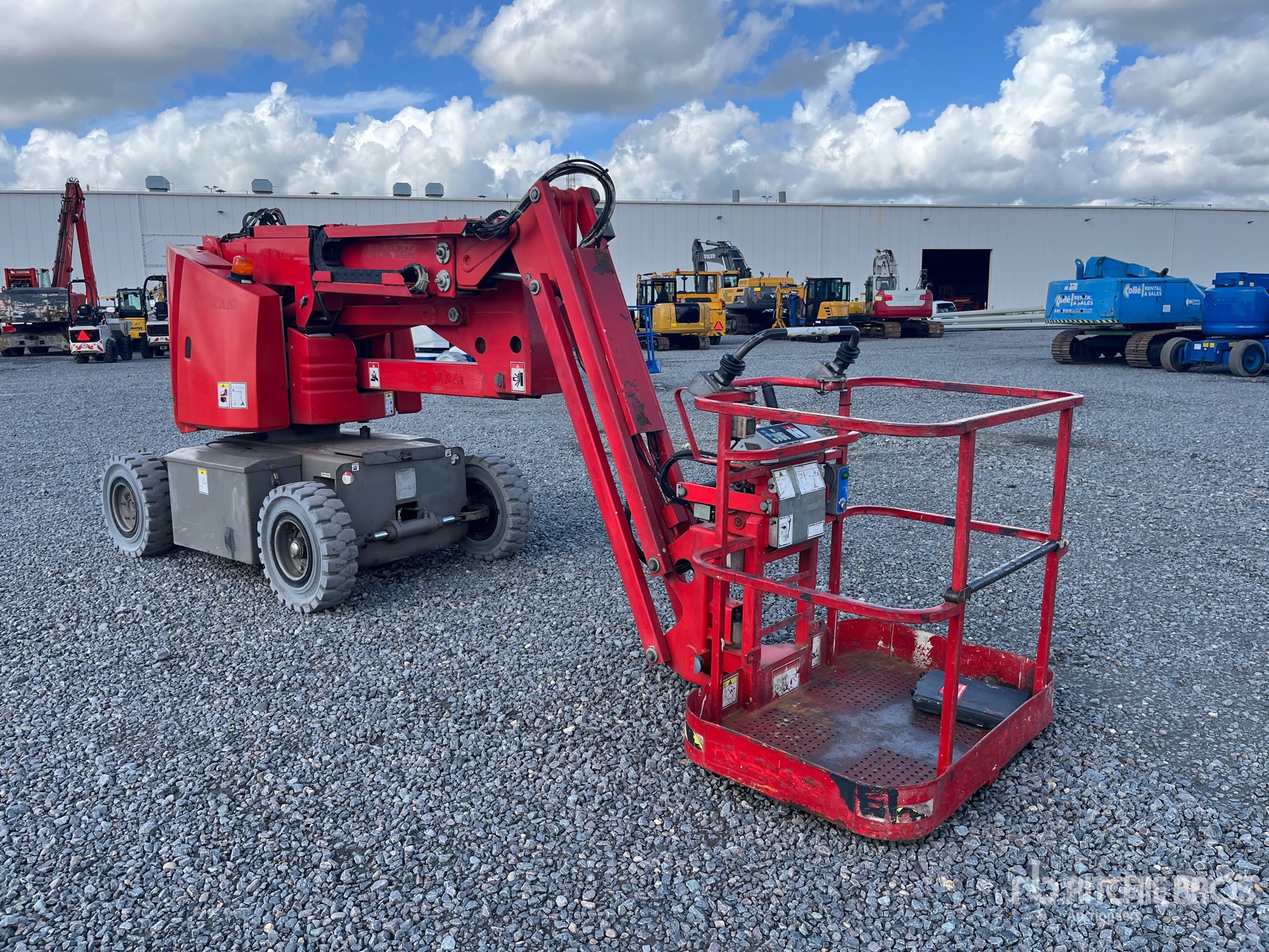 2014 Haulotte HA12IP