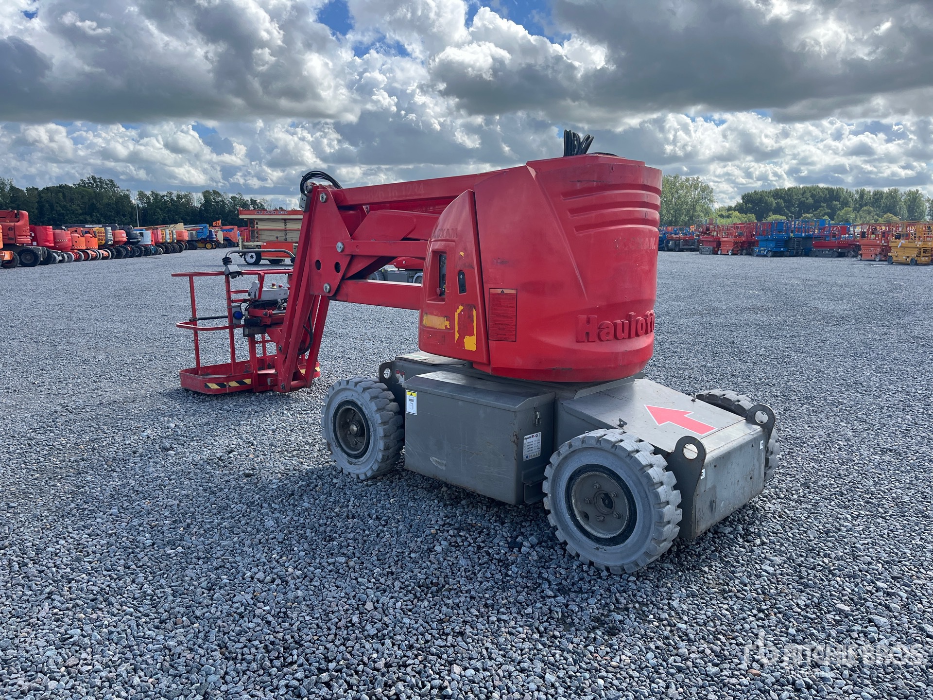 2014 Haulotte HA12IP