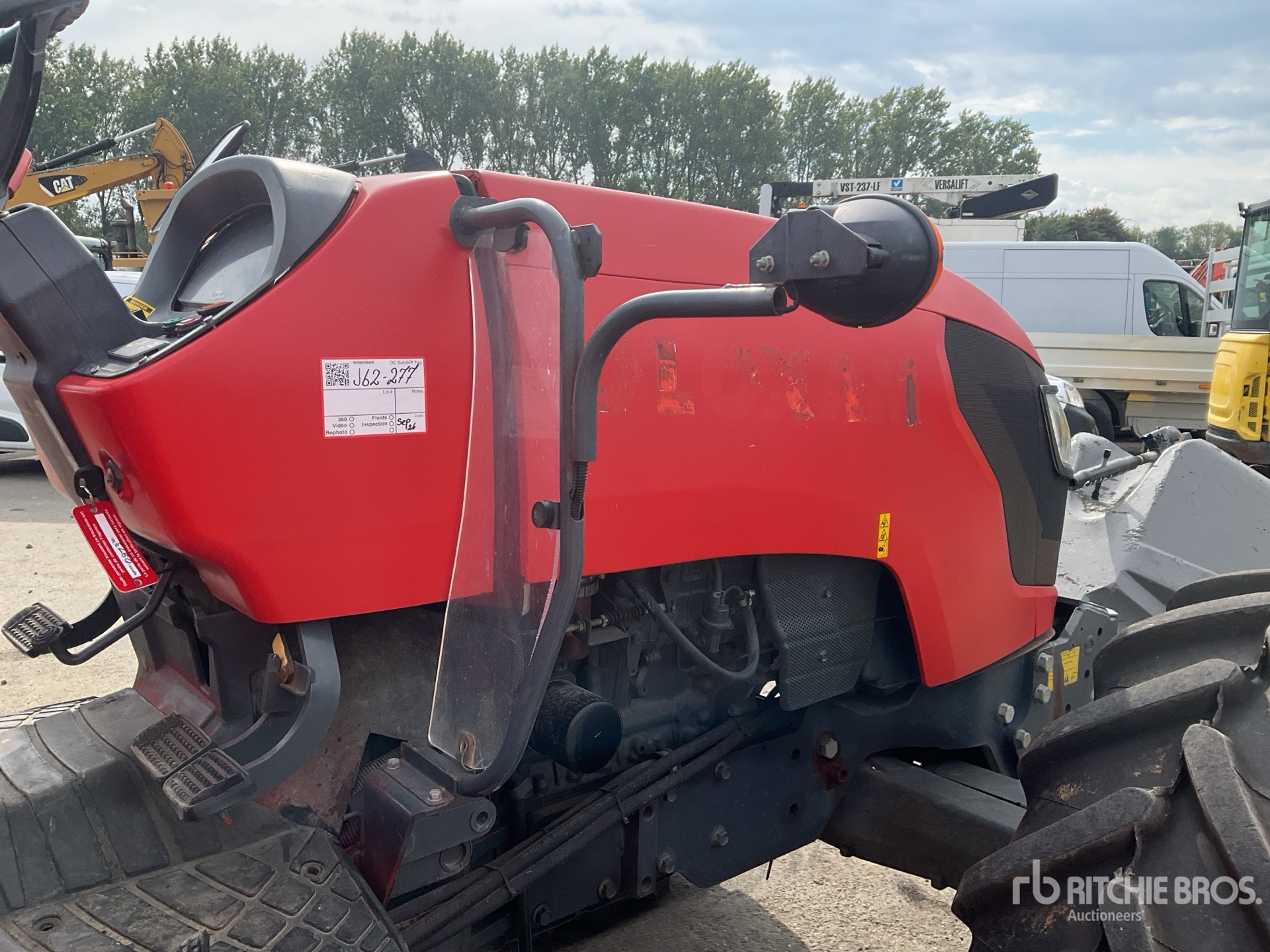 Kubota M9540