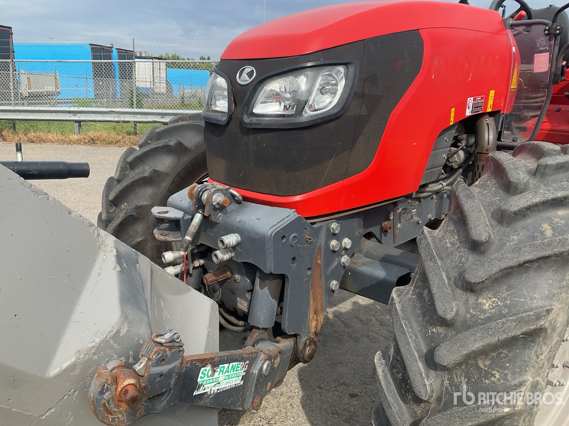 Kubota M9540