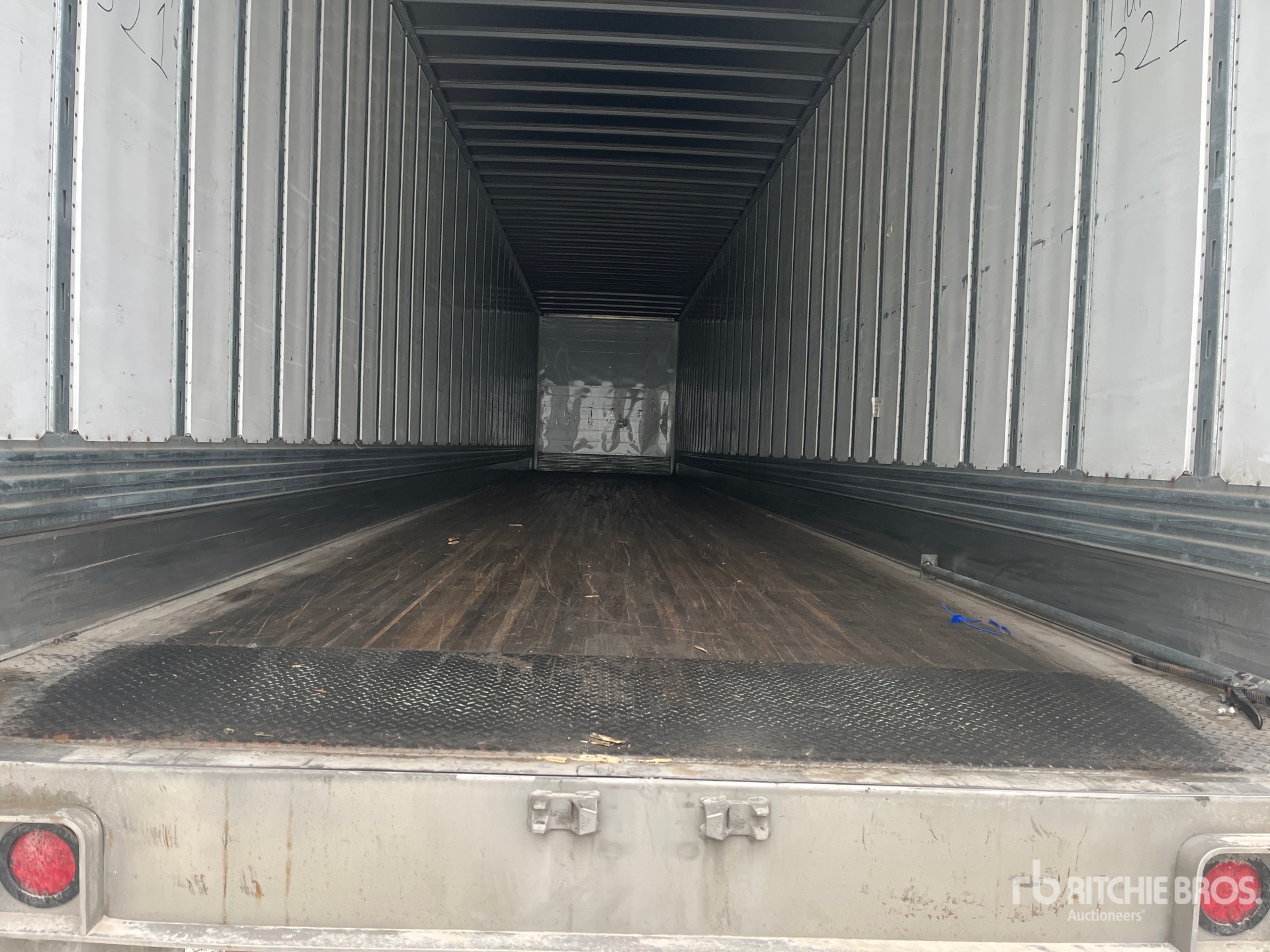 2023 Utility 53 ft x 102 in T/A