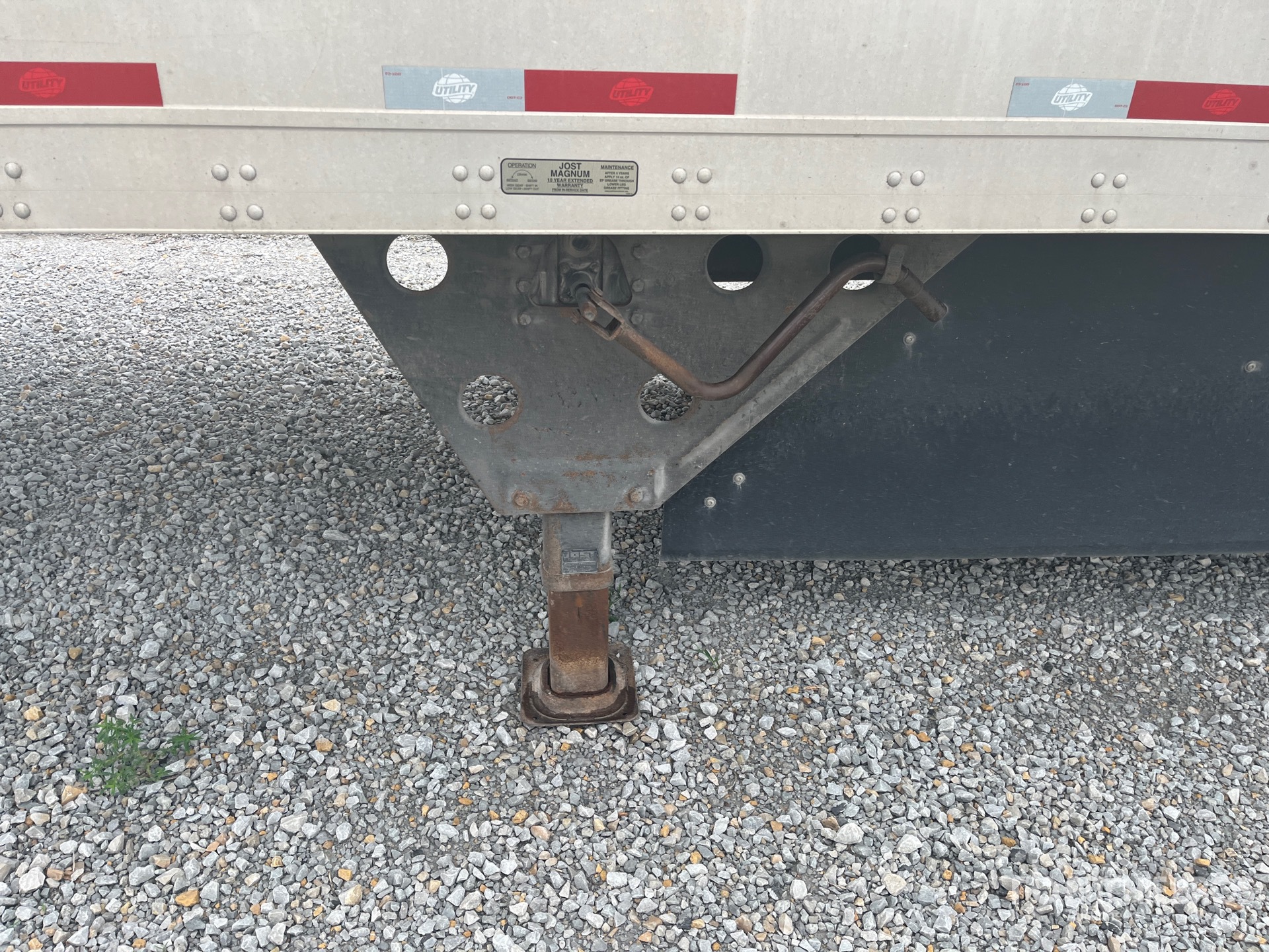 2023 Utility 53 ft x 102 in T/A
