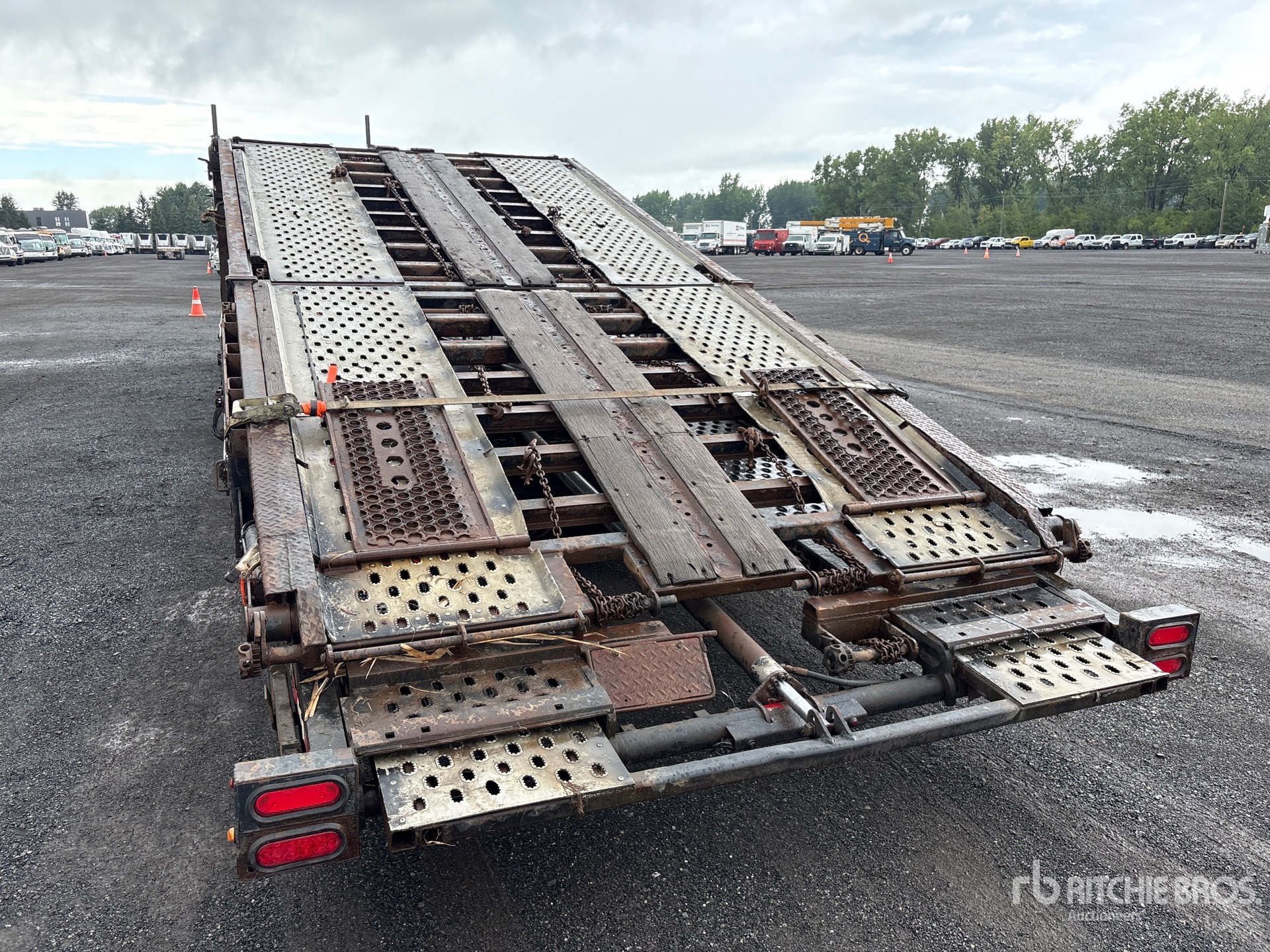 2009 Manac 1Z253