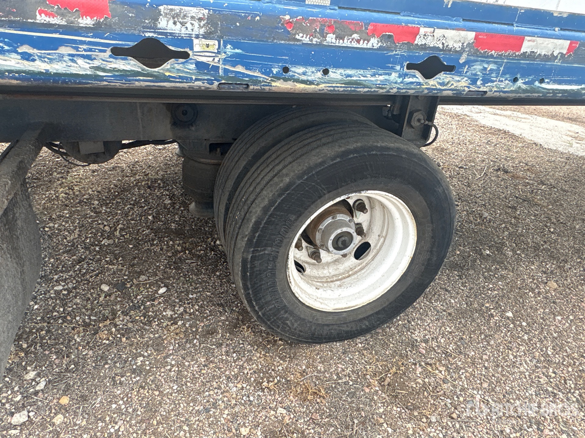 2015 Landoll 42 FT S/A (INOPERABLE)