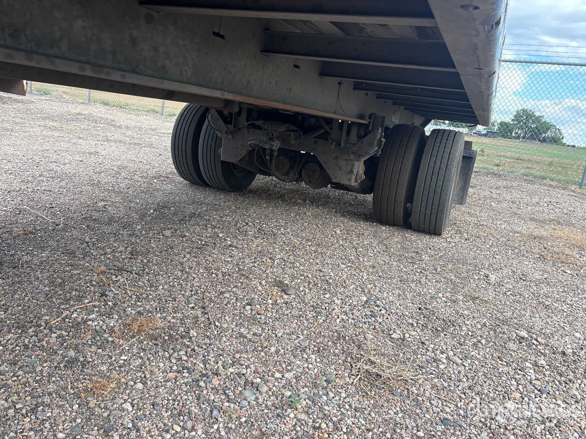 2015 Landoll 42 FT S/A (INOPERABLE)