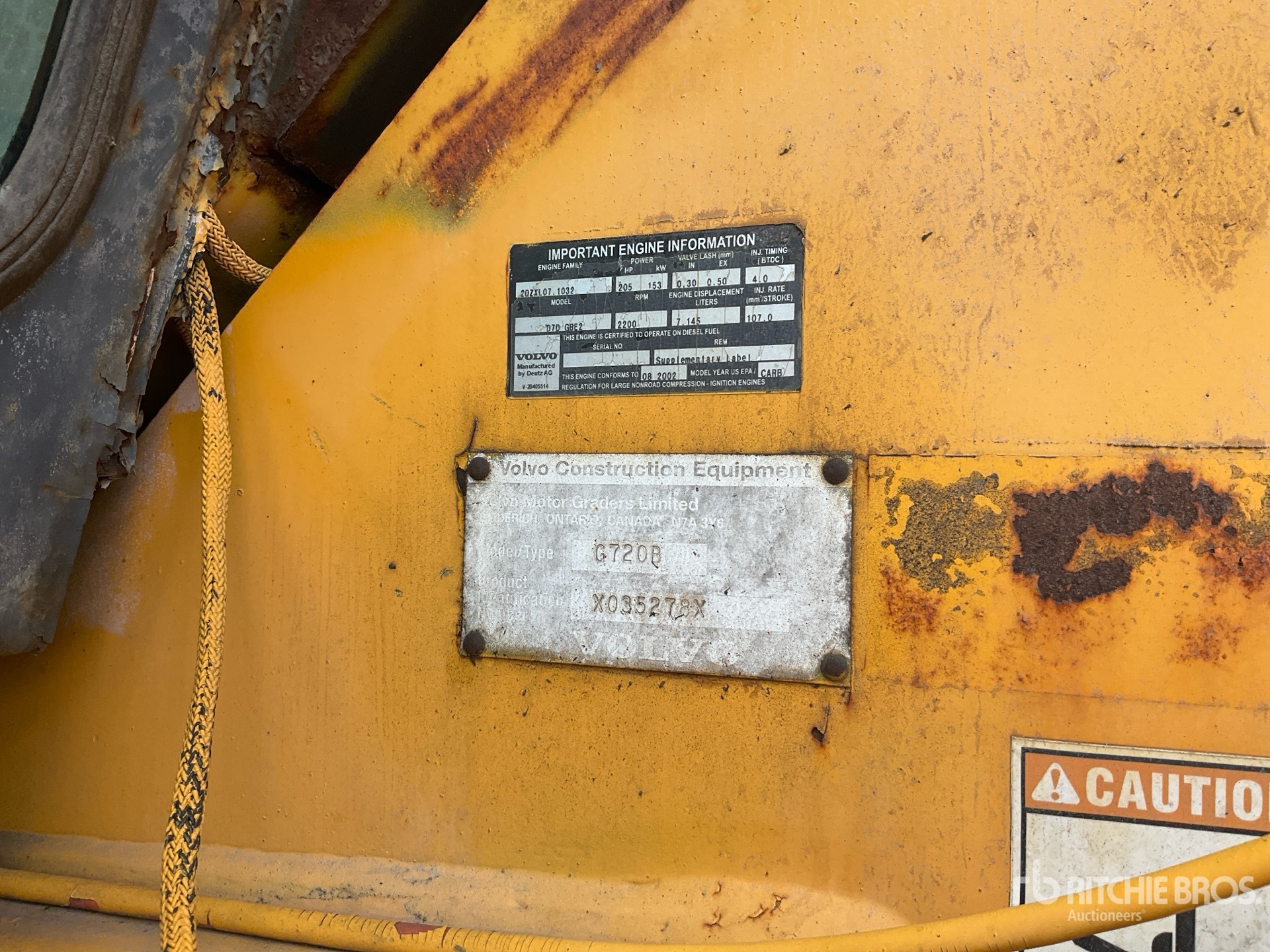 Photo of 2003 Volvo G720B