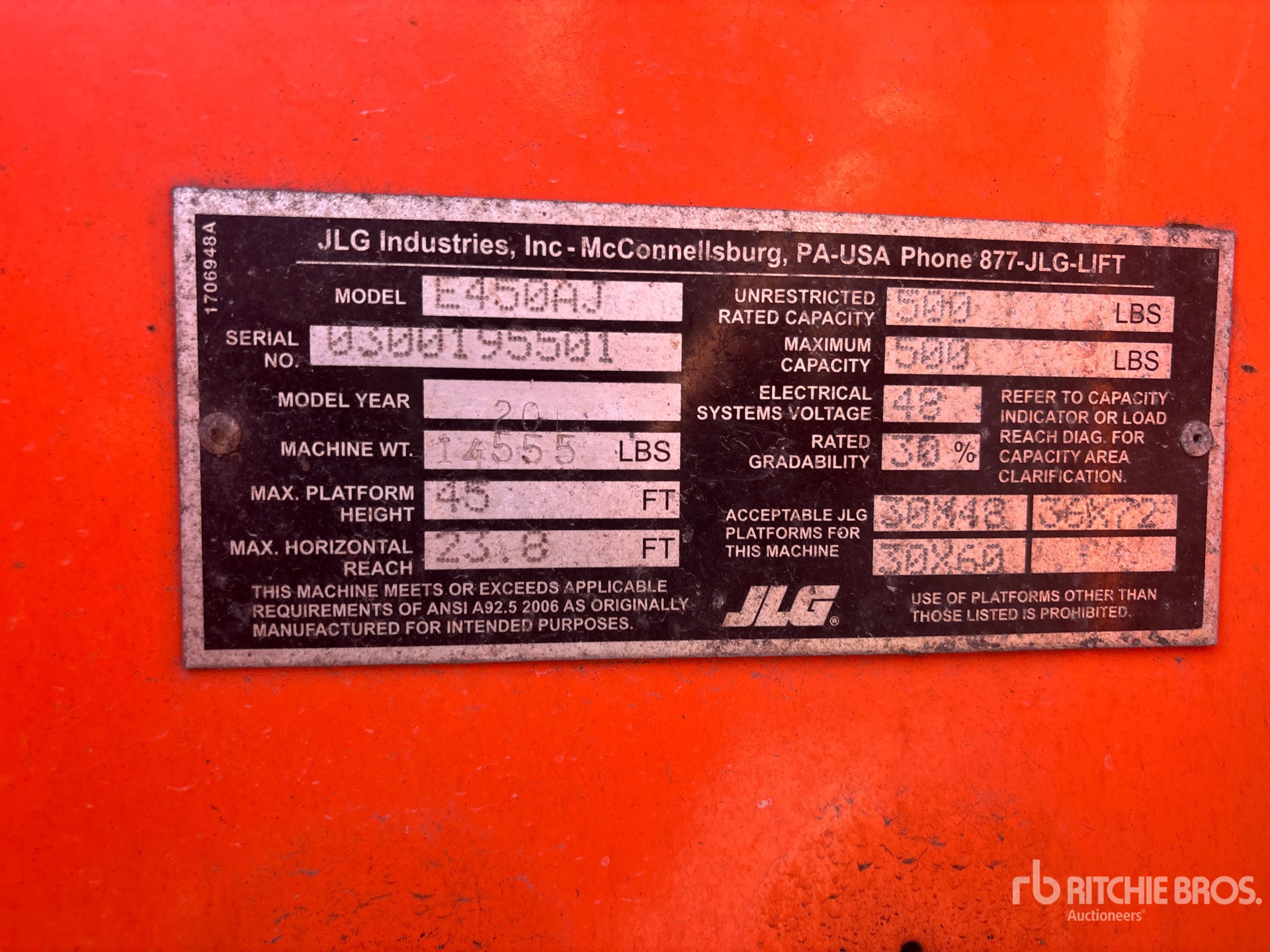 2015 JLG E450AJ