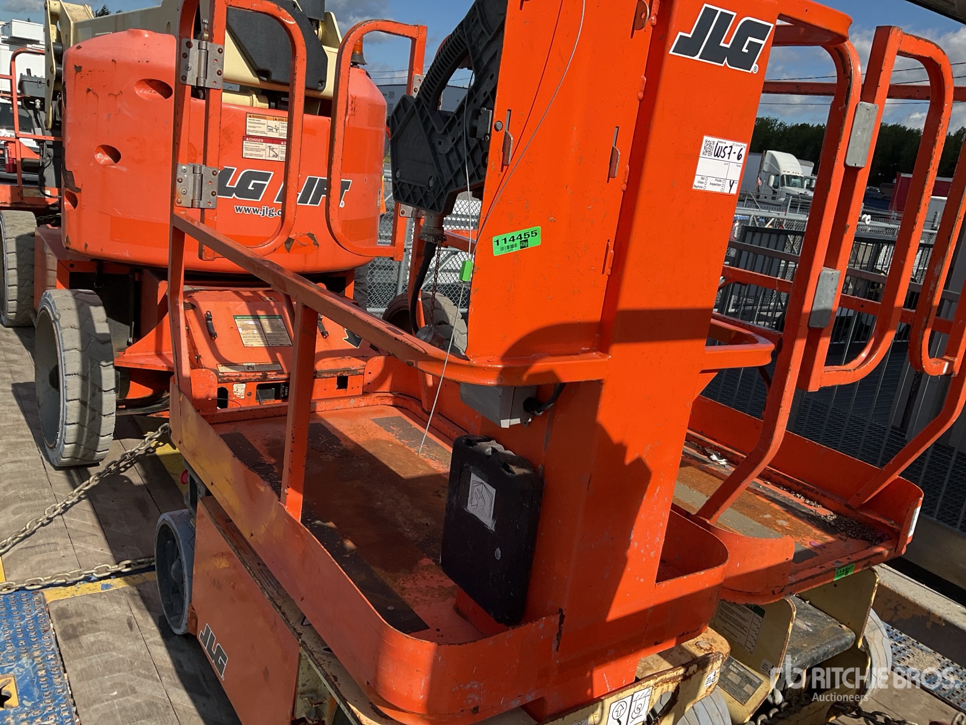 2016 JLG 1230ES