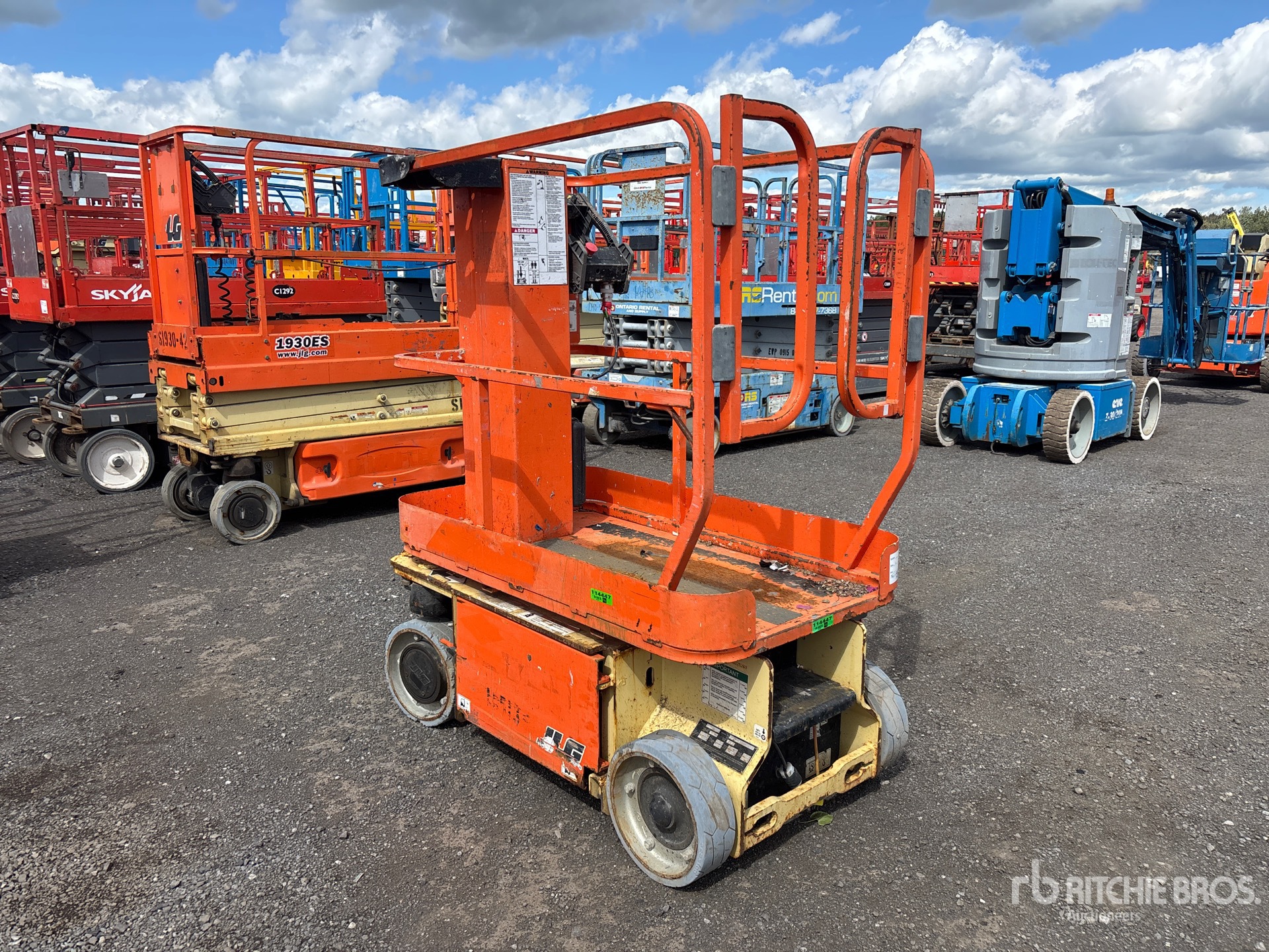 2016 JLG 1230ES