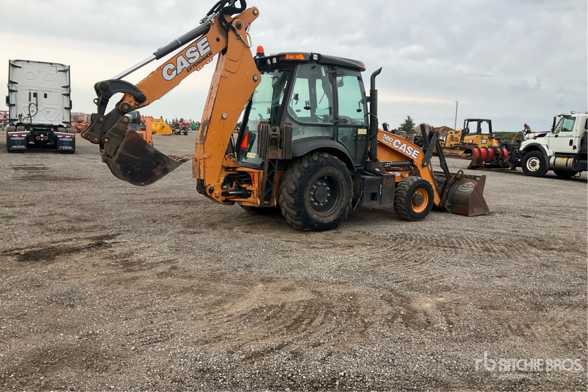 2021 Case 580SN