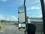 Cab with Lusterka