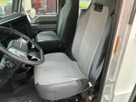 Cab with Seats/armrests