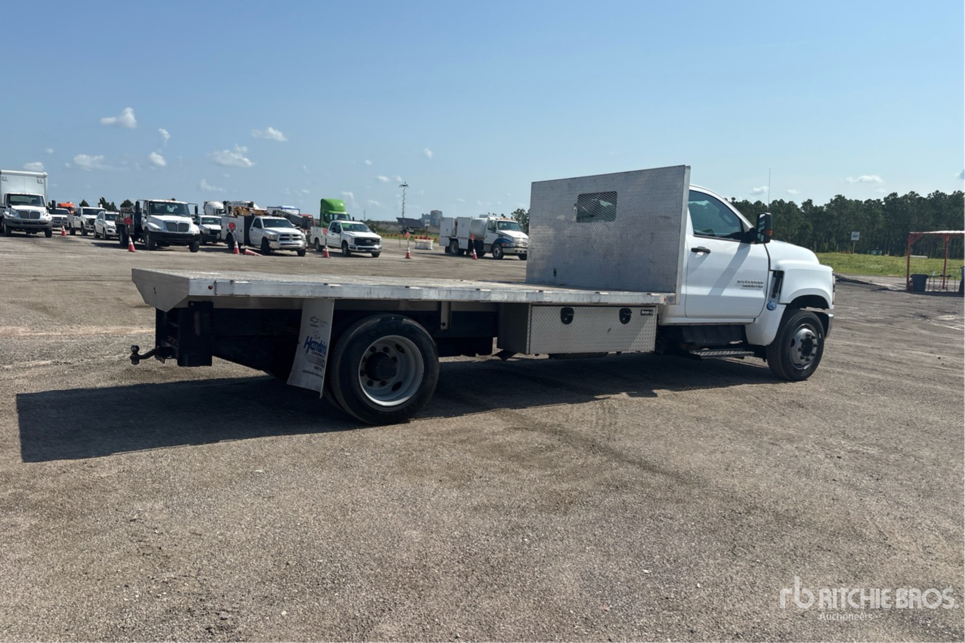 2019 Chevrolet SILVERADO 6500