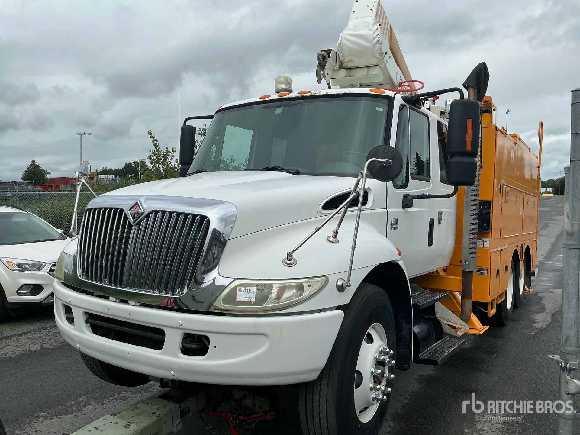 2004 International 4400