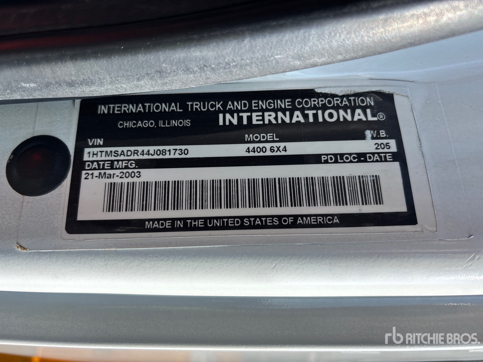 2004 International 4400