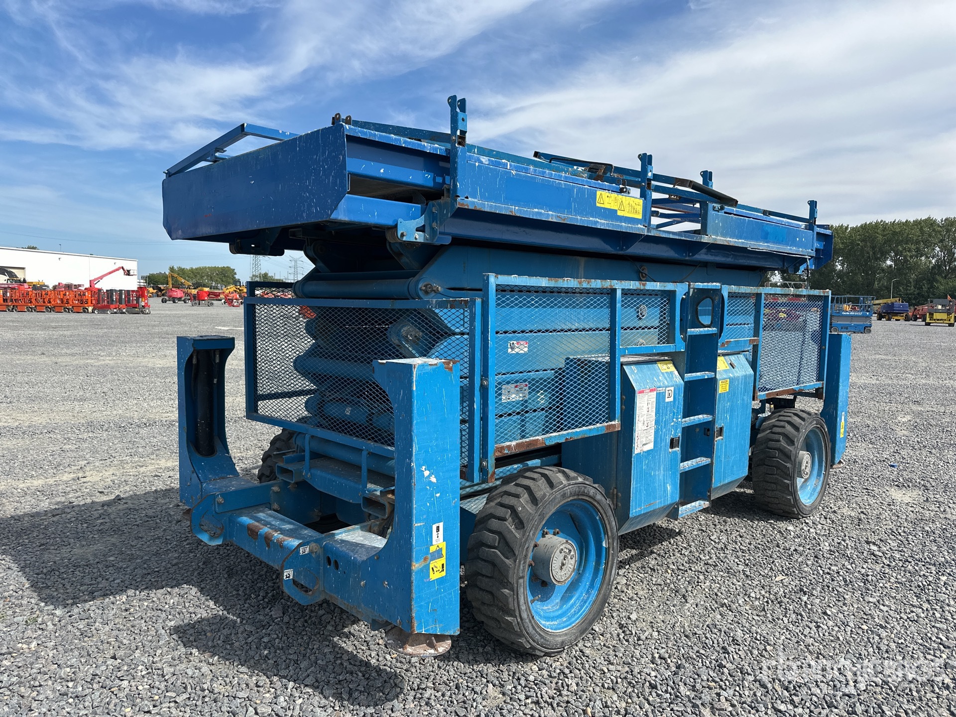 2011 Genie GS-5390