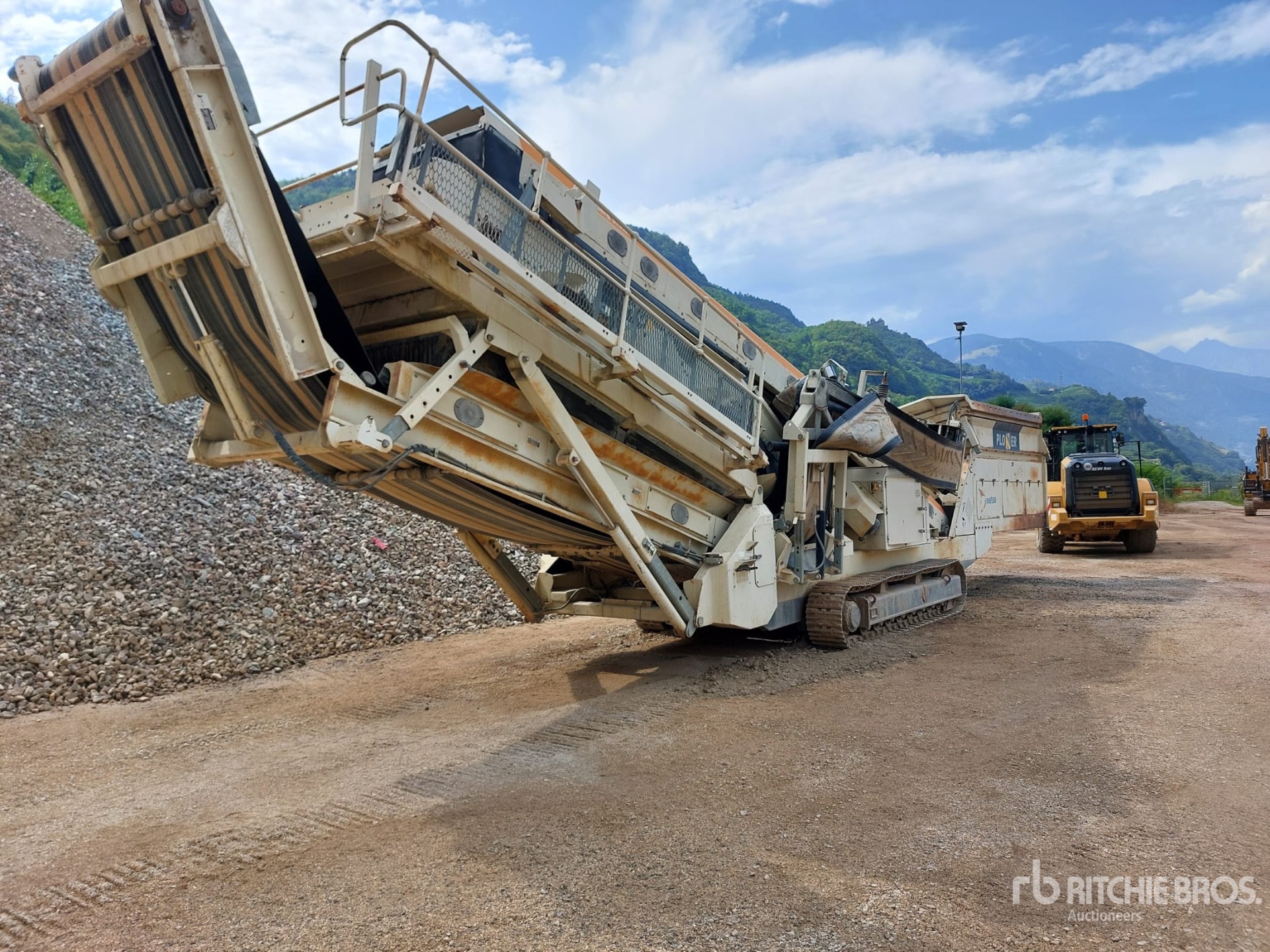 2003 Metso LOKOTRACK ST352