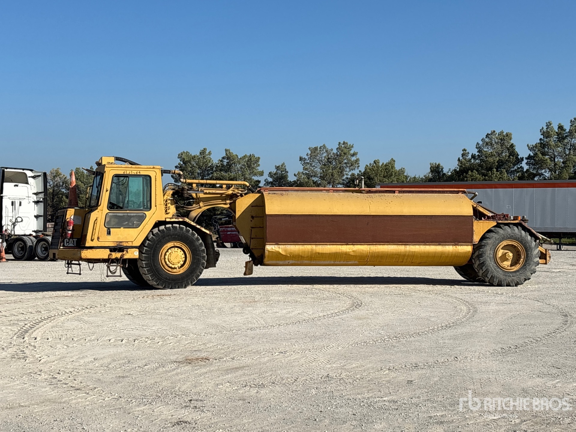 1997 Caterpillar 613C