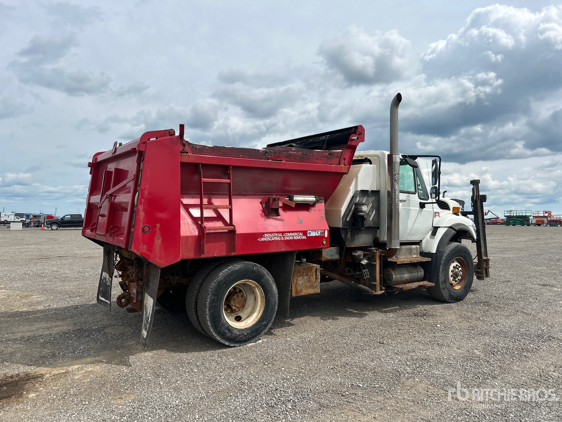 2009 International 7400
