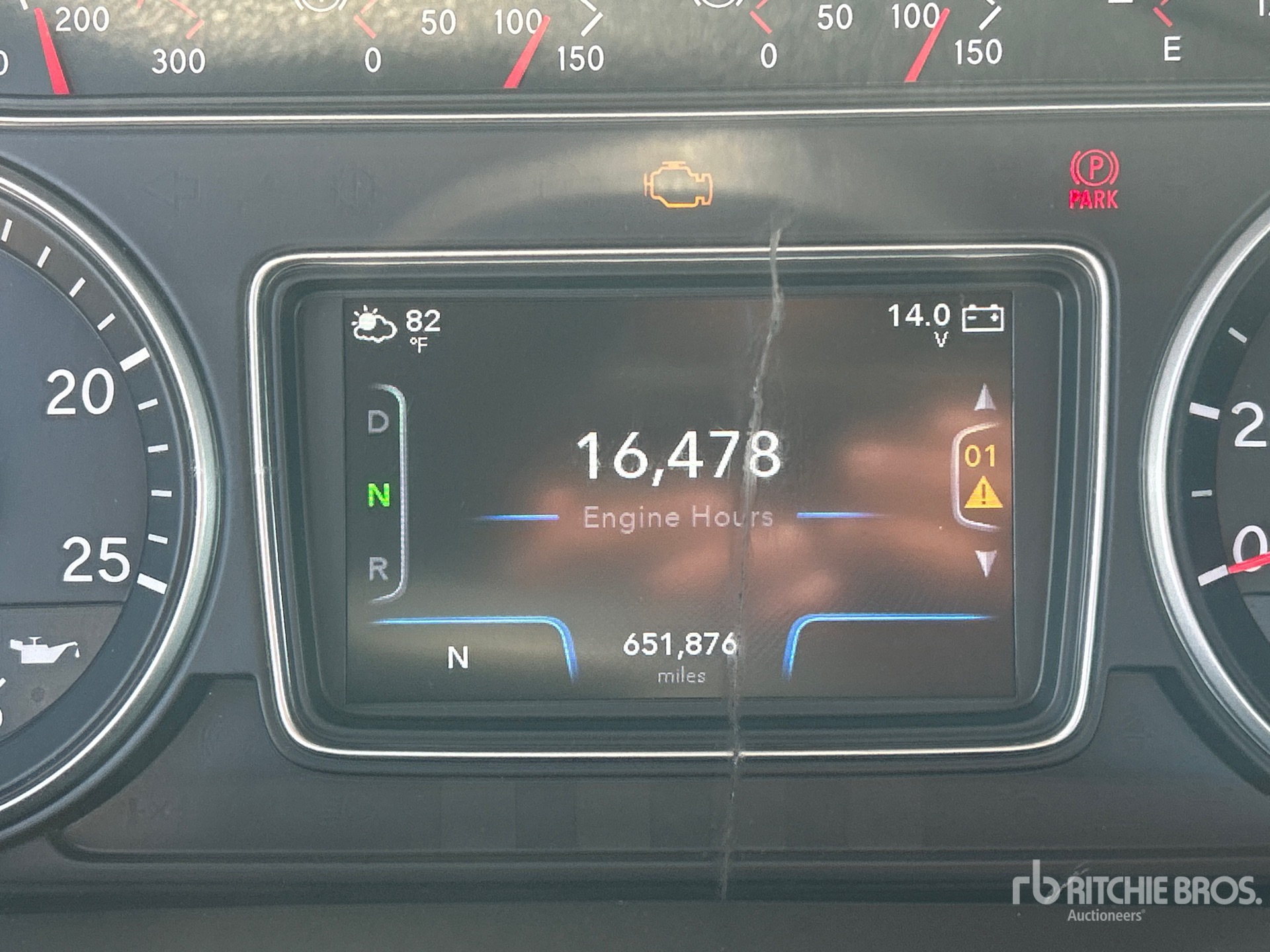 2019 International RH613
