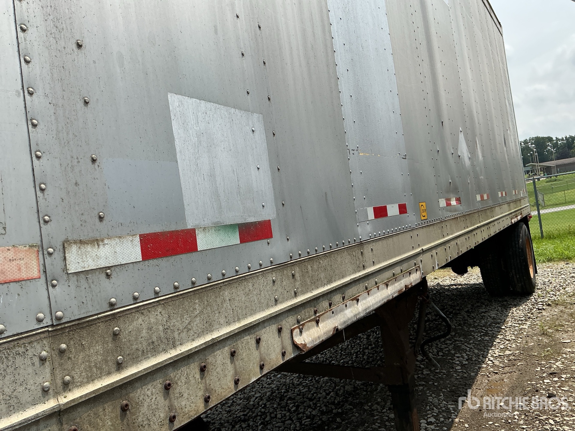 2003 Great Dane 28 FT S/A