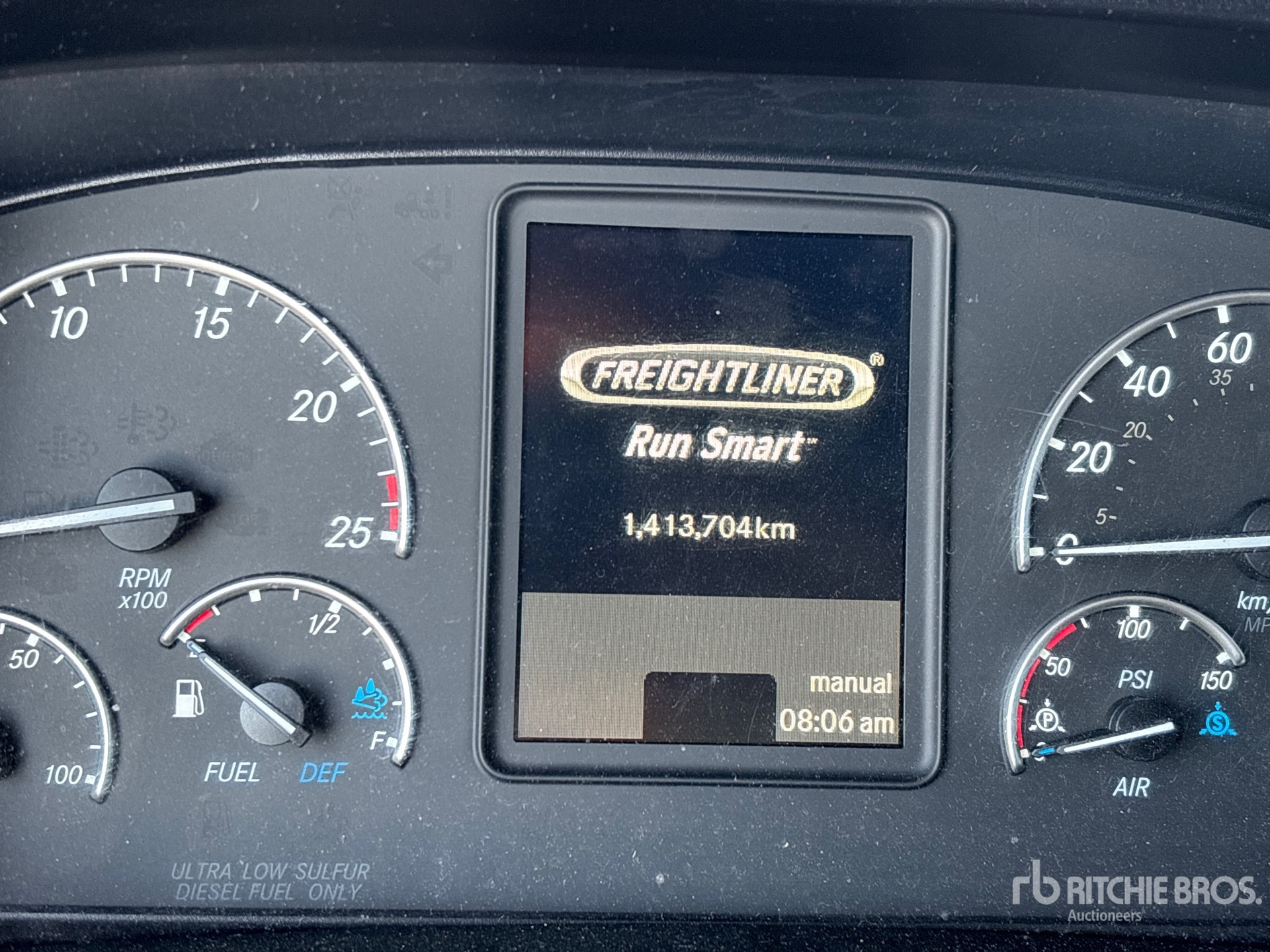 2021 Freightliner CASCADIA 126