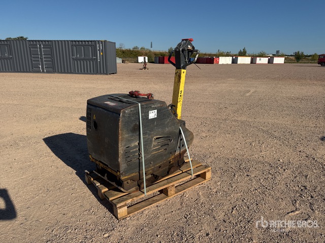 2014 Bomag BPR70/70D Vibratory Plate Compactor
