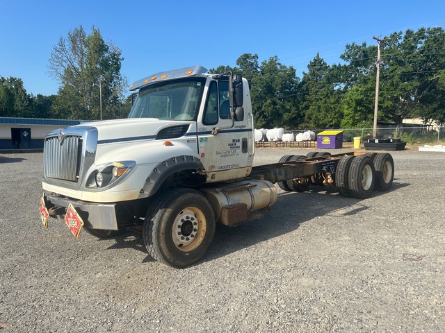 2013 International 7600 6x4 Cab and Chassis