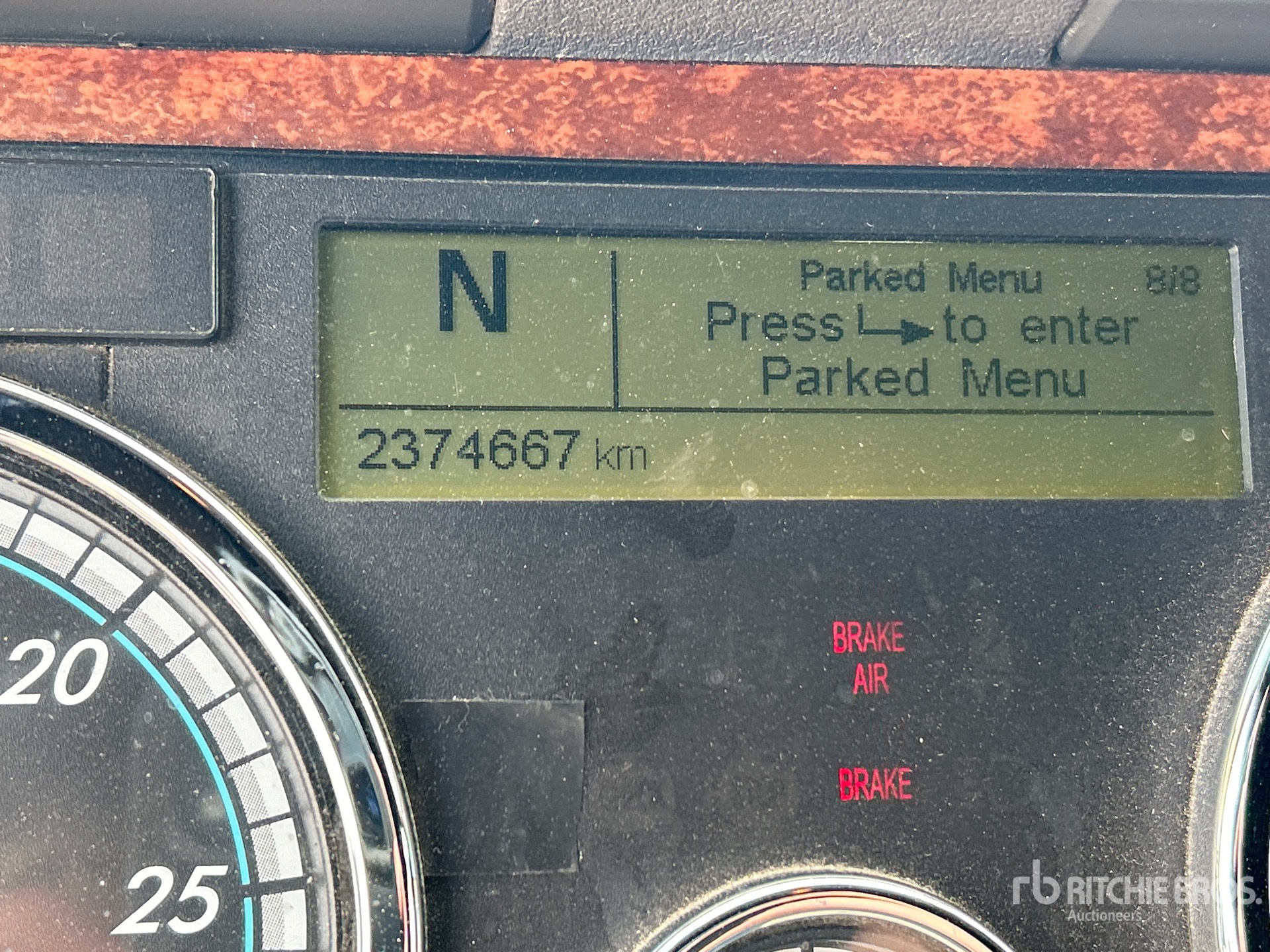 2015 Freightliner CASCADIA 125