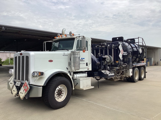 2015 Peterbilt 389 6x4 Kill Truck 2015 Peterbilt 389 6x4 Kill Truck