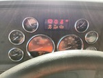 Cab with Luces de advertencia del motor