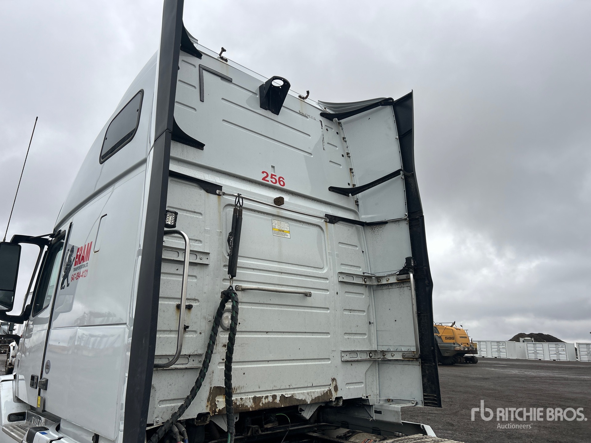 2018 Volvo VNL670