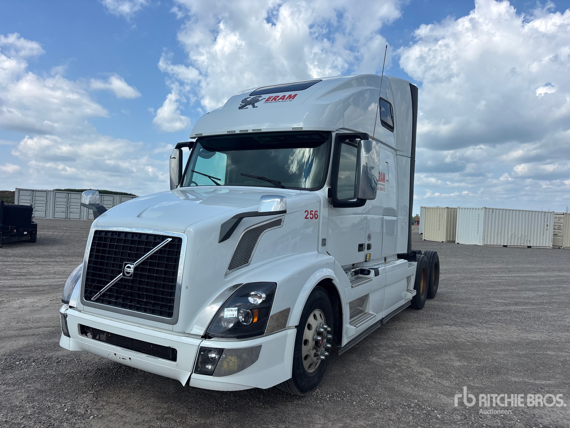 2018 Volvo VNL670