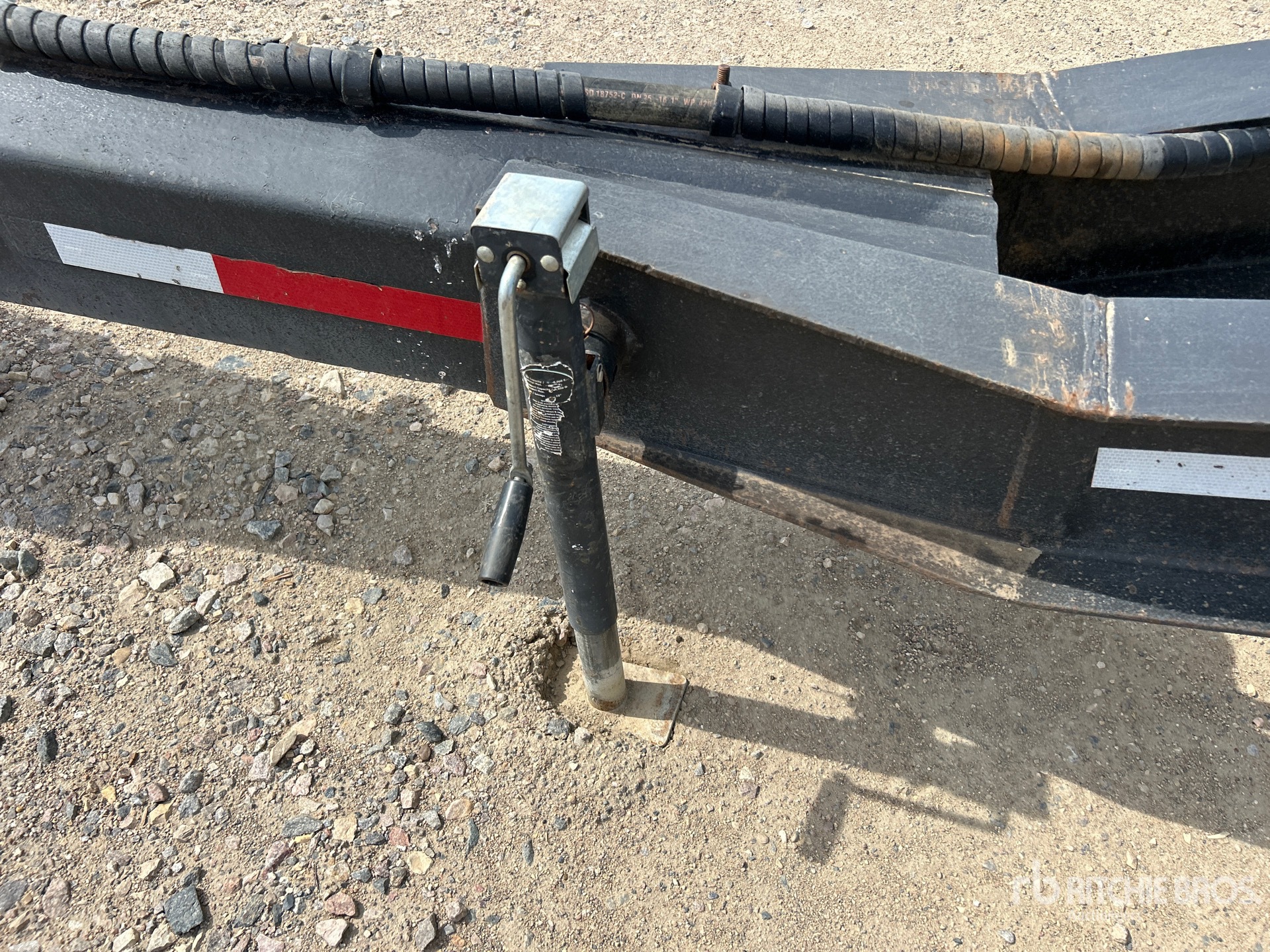 2008 Load Line 17 FT TRI/A
