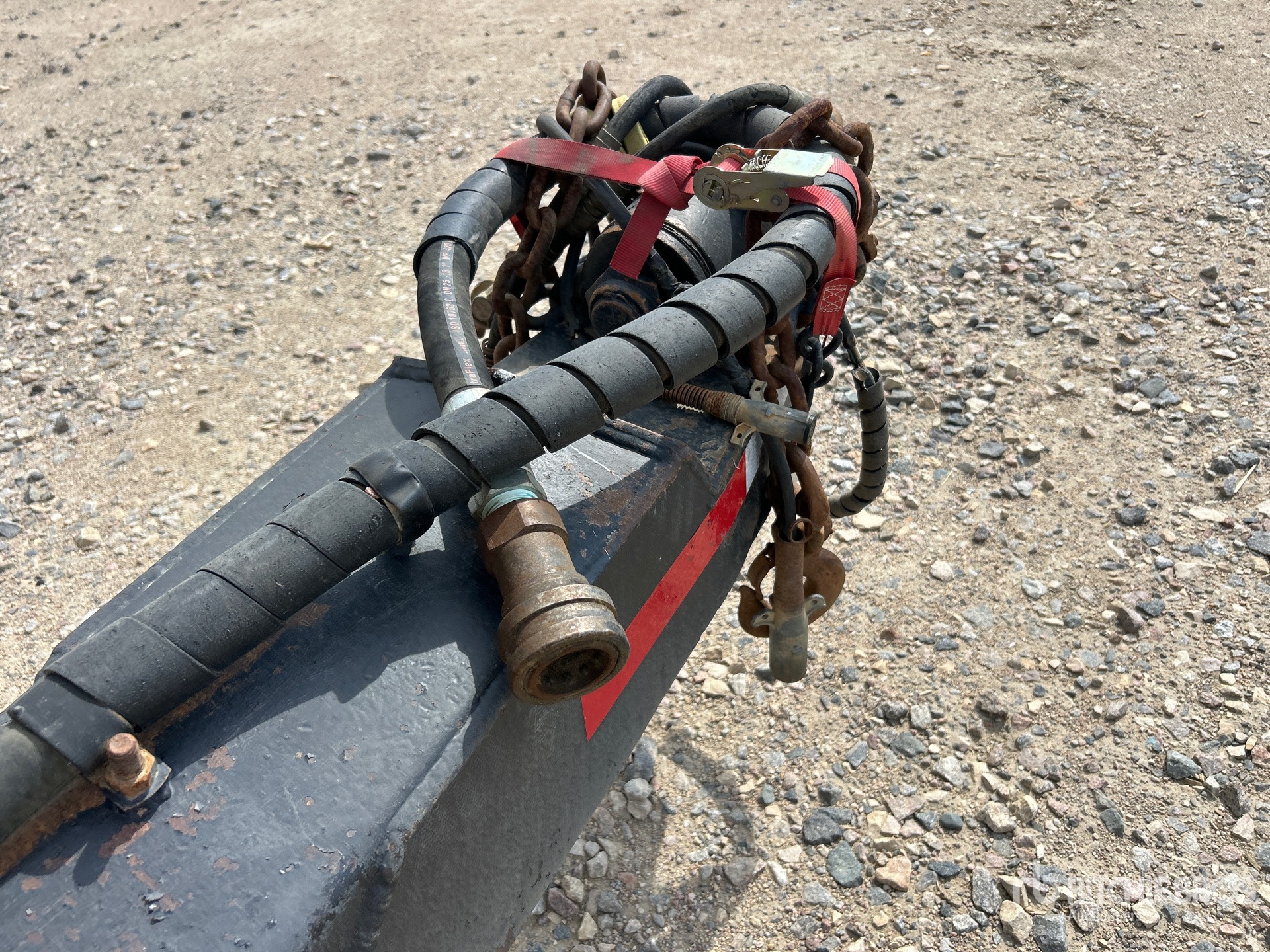 2008 Load Line 17 FT TRI/A