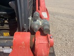 Hydraulics with Auxiliary Hydraulic Plumbing