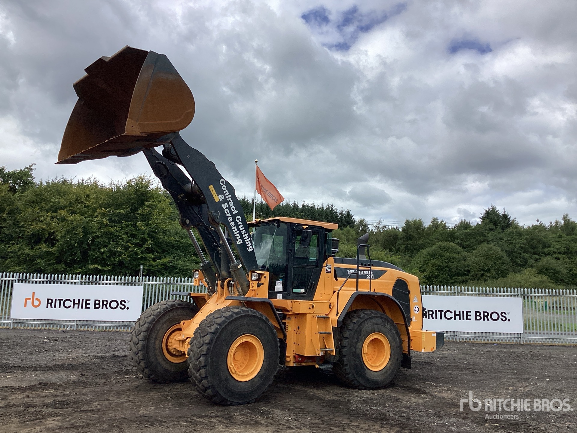 2023 Hyundai HL970A