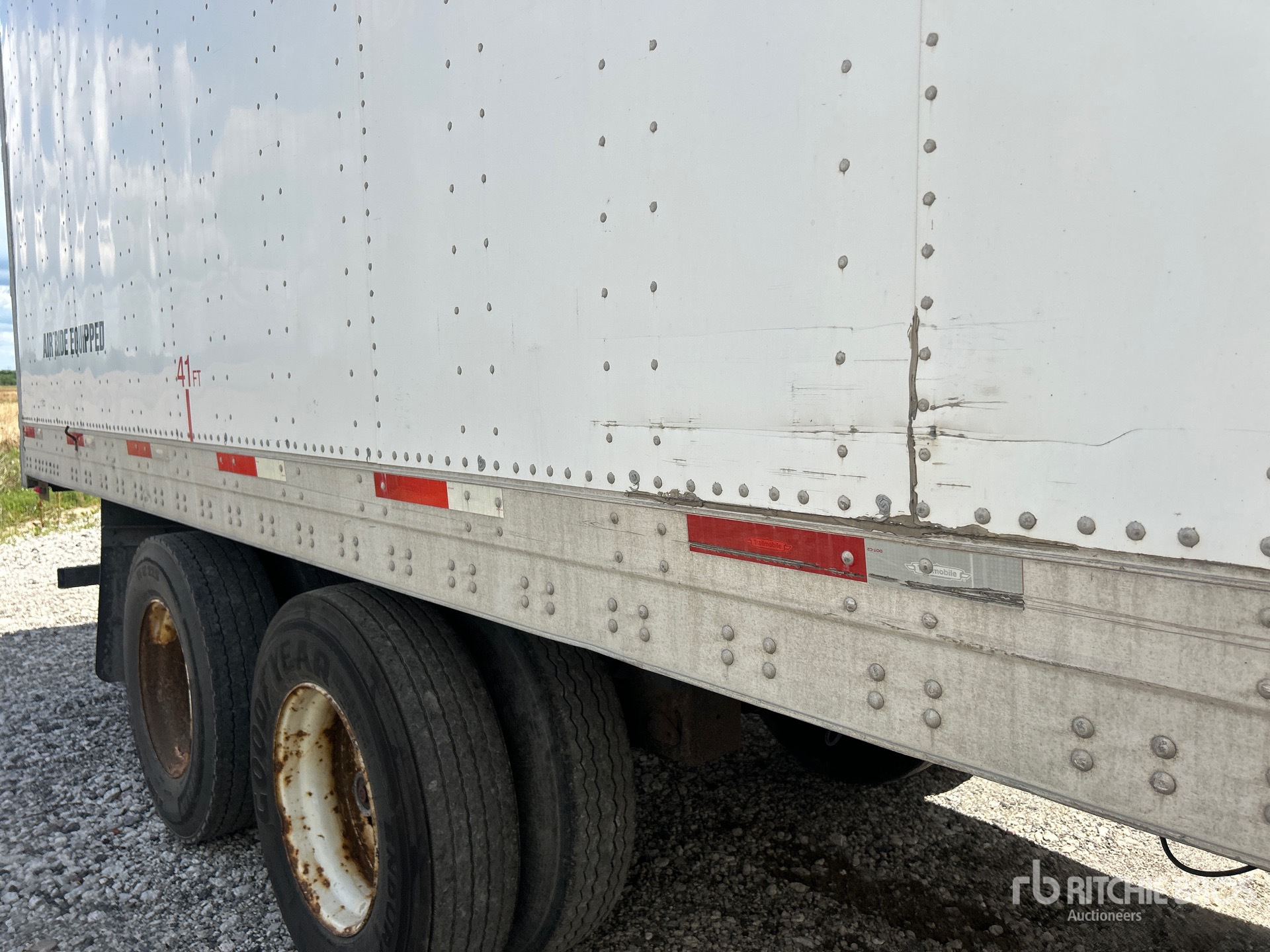 2007 Trailmobile 53 ft x 102 in T/A
