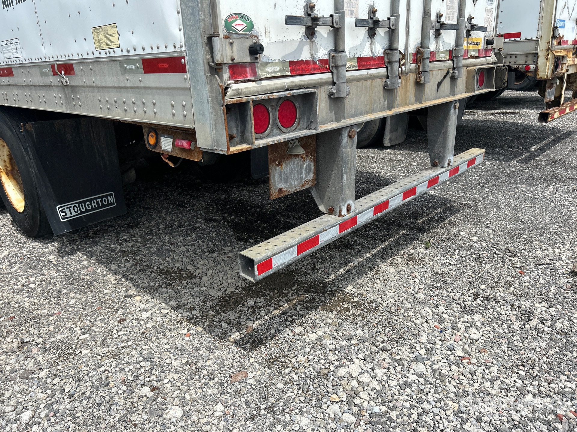 2007 Trailmobile 53 ft x 102 in T/A