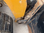 Chassis with Quick Coupler to Arms Pins